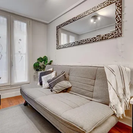 Historic Building, Centrally Located, Close To Eve * San Sebastián