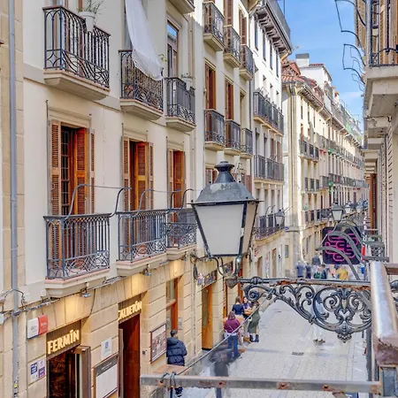Historic Building, Centrally Located, Close To Eve